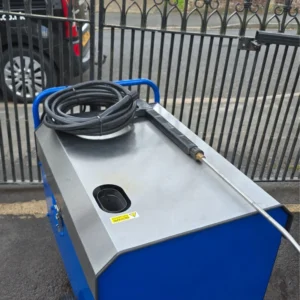 NILFISK DTE 400 240V HOT WATER PRESSURE WASHER