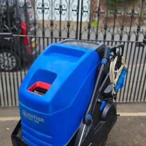 NILFISK MH-3M 240V HOT WATER PRESSURE WASHER