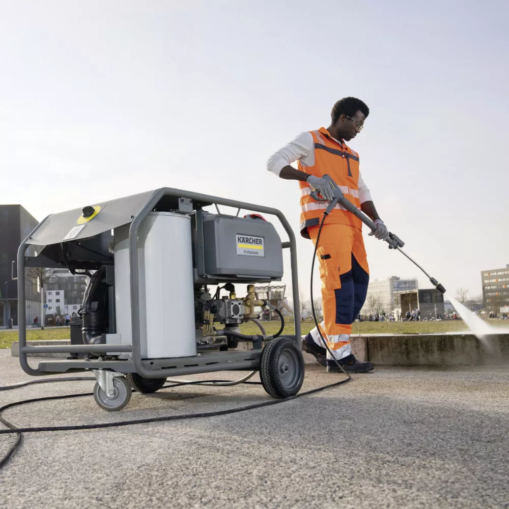Karcher HDS 8/20 De Diesel Engine Hot Water Pressure Washer - Image 6