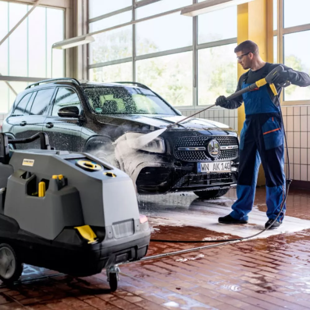 Karcher HDS 6/12 C Hot Water Pressure Washer - Image 9